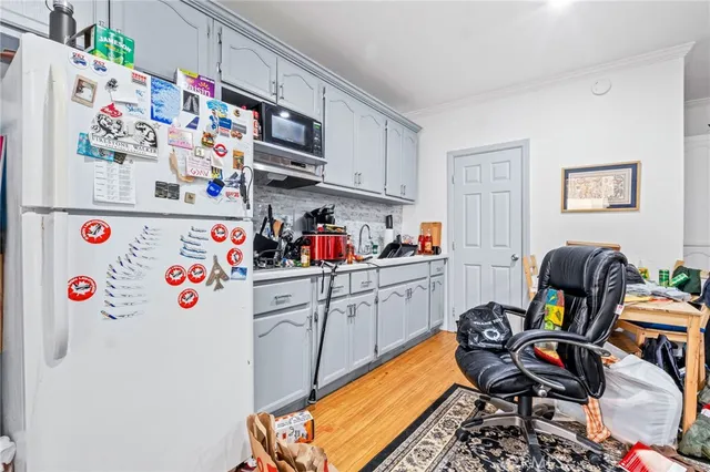 $764,999 | 14870 Hubbard Street, Sylmar, CA 91342