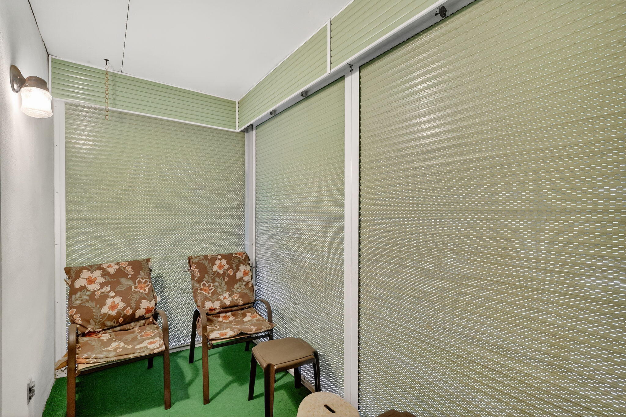 2929 Southeast Ocean Boulevard, Unit J10 Stuart, FL 34996 - Photo 20 of 29 a bathroom with a toilet and a shower