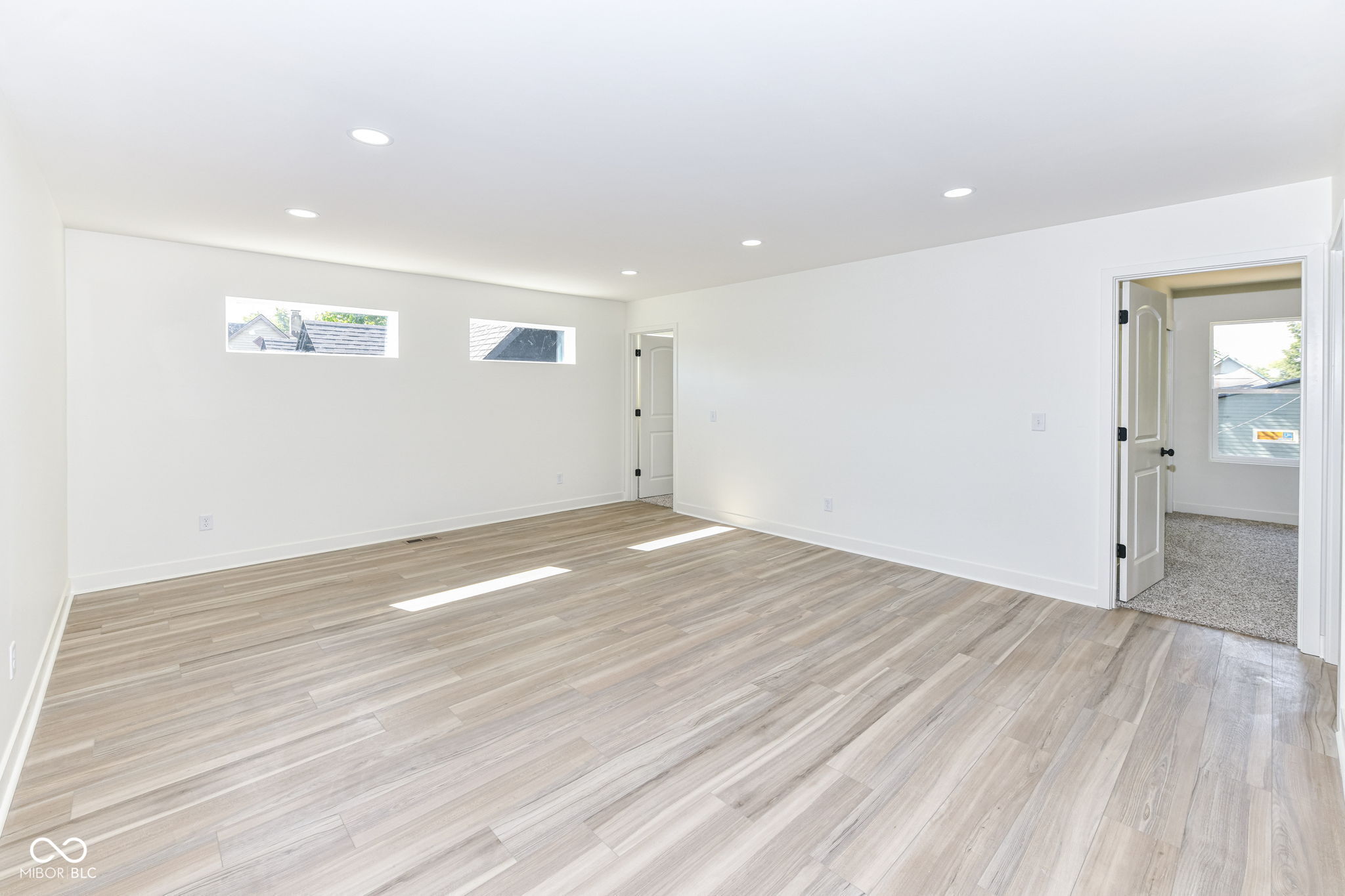 2718 Boulevard Place Indianapolis, IN 46208 - Photo 21 of 45