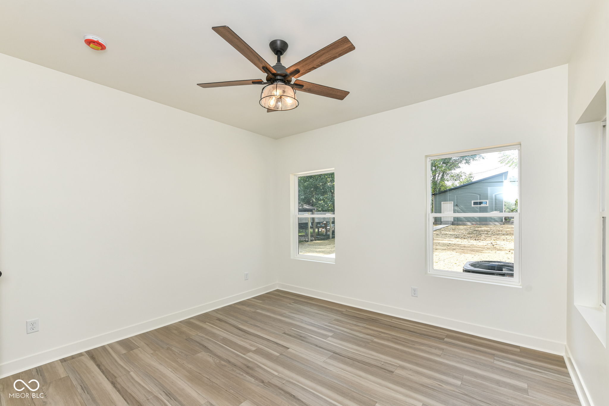 2718 Boulevard Place Indianapolis, IN 46208 - Photo 26 of 45