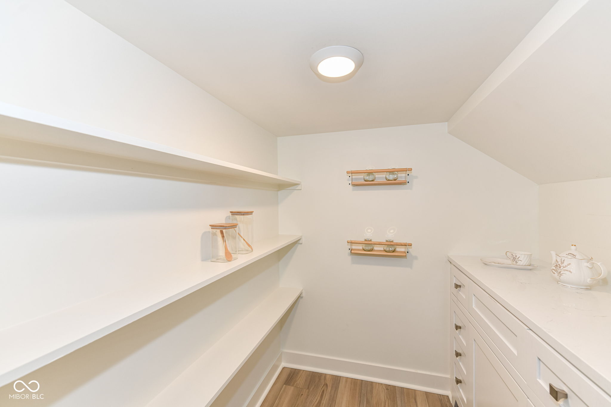 2718 Boulevard Place Indianapolis, IN 46208 - Photo 34 of 45