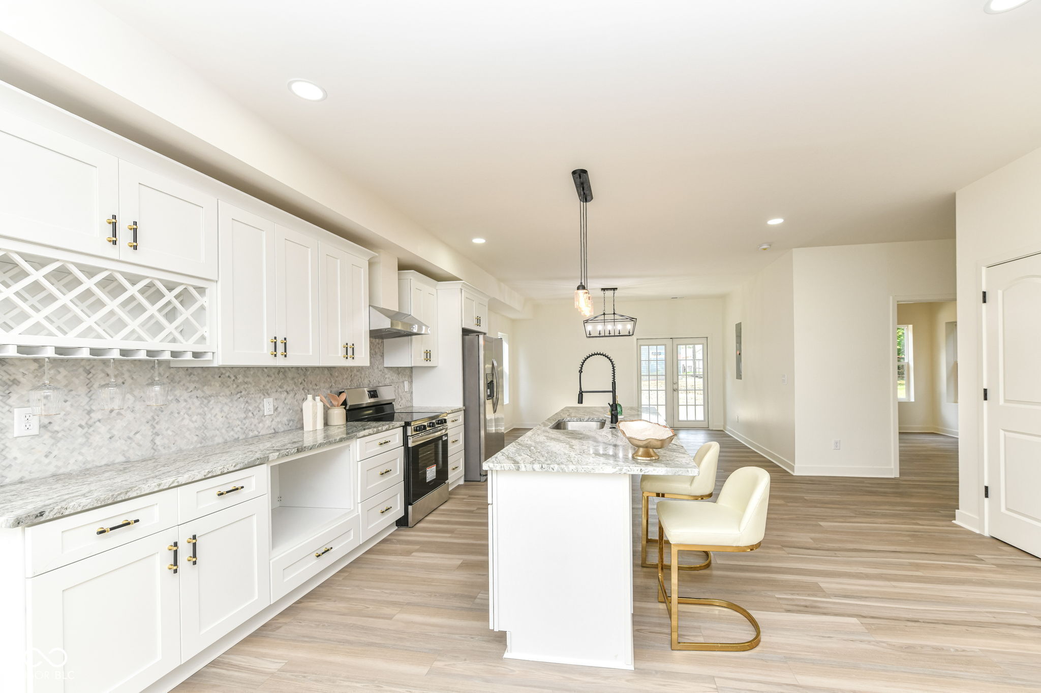 2718 Boulevard Place Indianapolis, IN 46208 - Photo 35 of 45