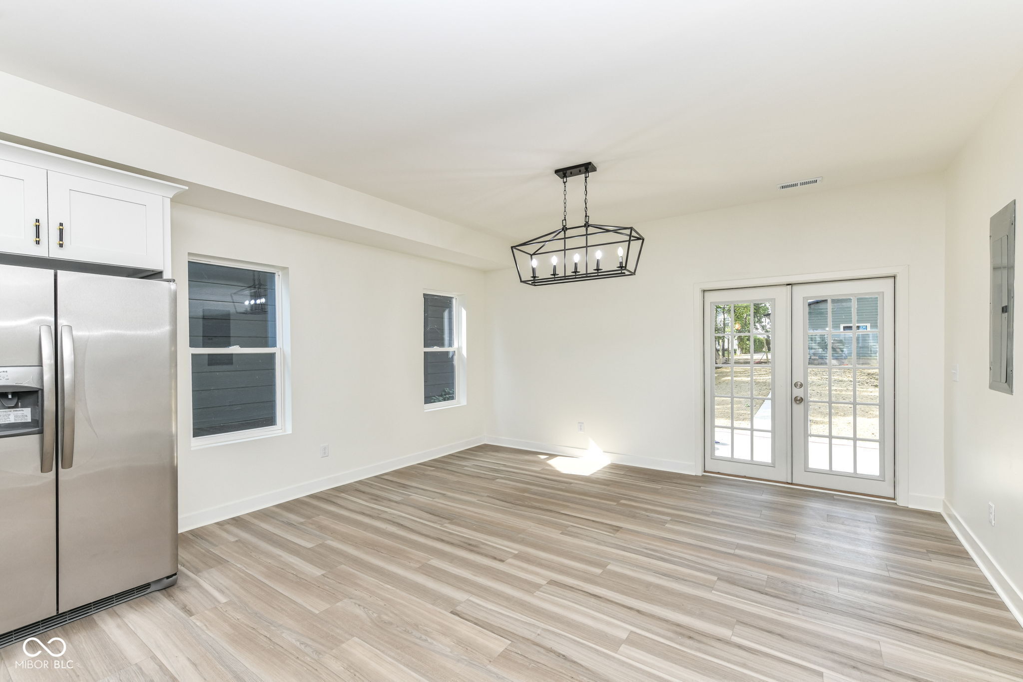 2718 Boulevard Place Indianapolis, IN 46208 - Photo 10 of 45