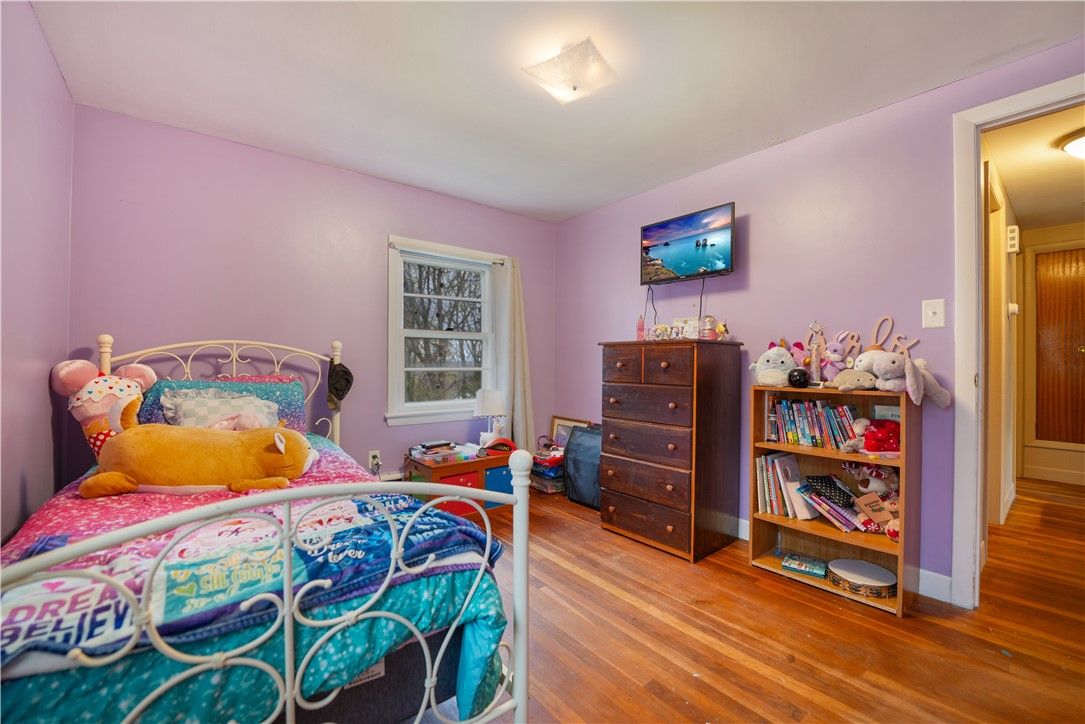 13 Rose Road Tiverton, RI 02878 - Photo 13 of 16