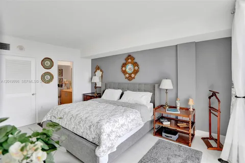 $710,000 | 10275 Collins Avenue, Unit 829, Bal Harbour, FL 33154