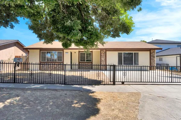 $368,900 | 2151 South Bardell Avenue, Fresno, CA 93706
