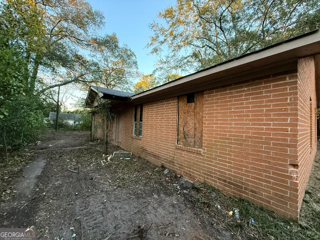 a backyard of a house