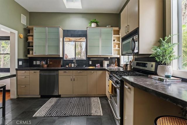 $1,795,000 | 2123 Branden Street, Los Angeles, CA 90026