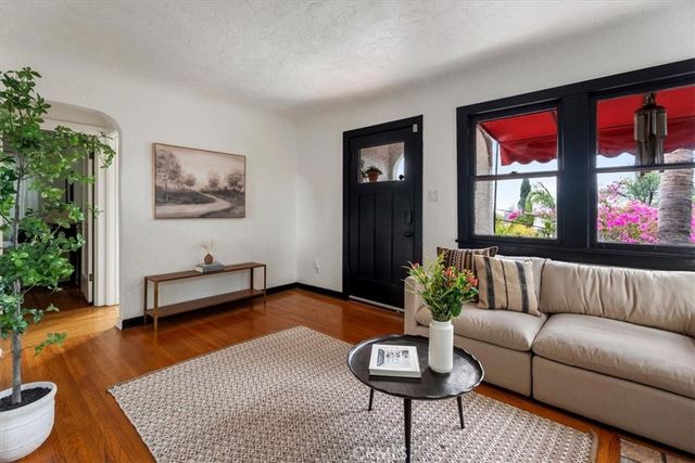 $1,795,000 | 2123 Branden Street, Los Angeles, CA 90026