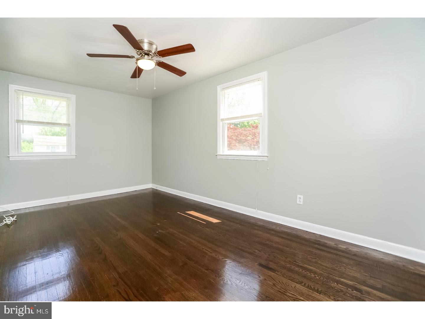 214 West Maple Avenue Lindenwold, NJ 08021 - Photo 12 of 21 Bedroom