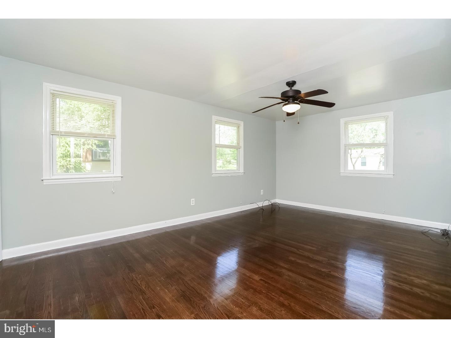 214 West Maple Avenue Lindenwold, NJ 08021 - Photo 14 of 21 Bedroom
