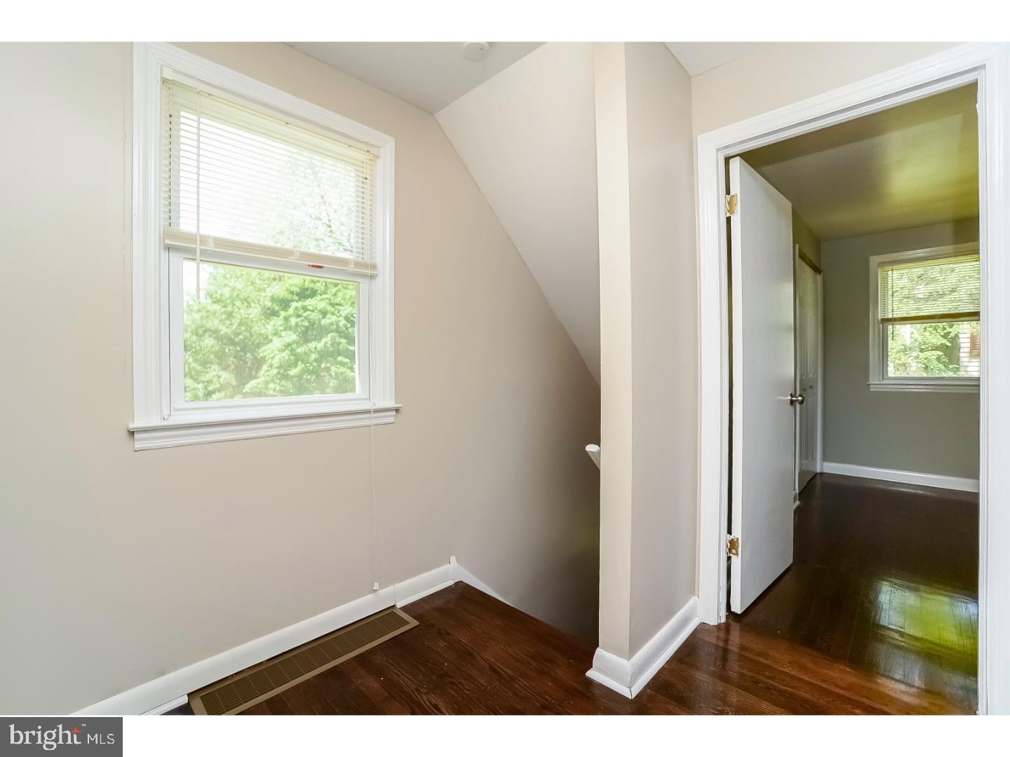 214 West Maple Avenue Lindenwold, NJ 08021 - Photo 15 of 21 Gallery Image 15