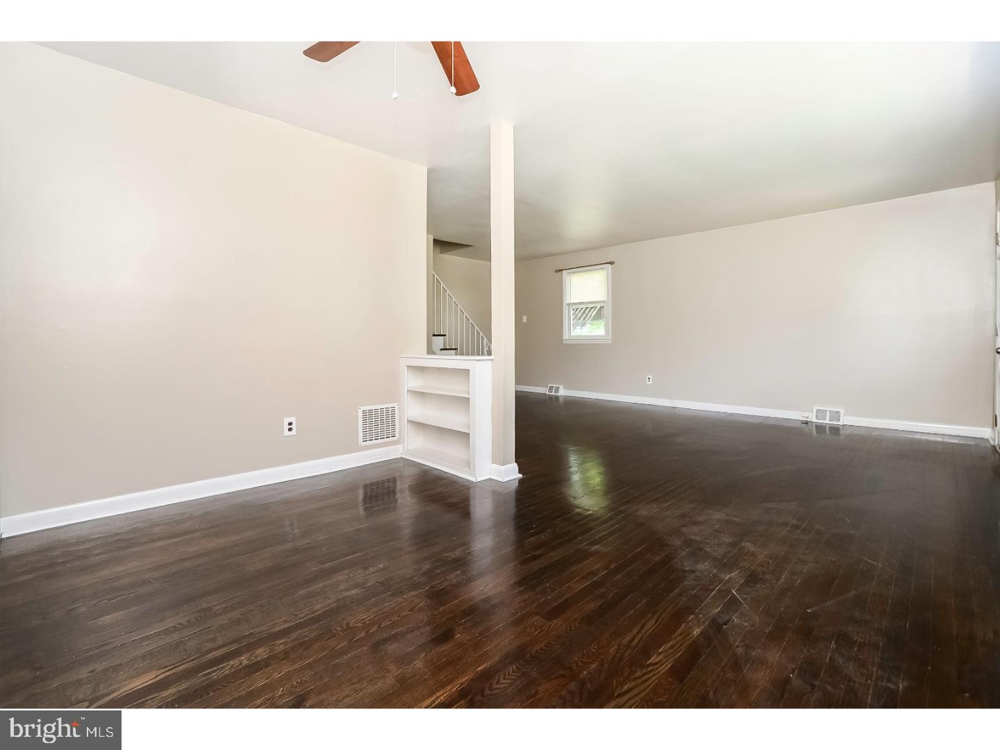 214 West Maple Avenue Lindenwold, NJ 08021 - Photo 5 of 21 Dining Room