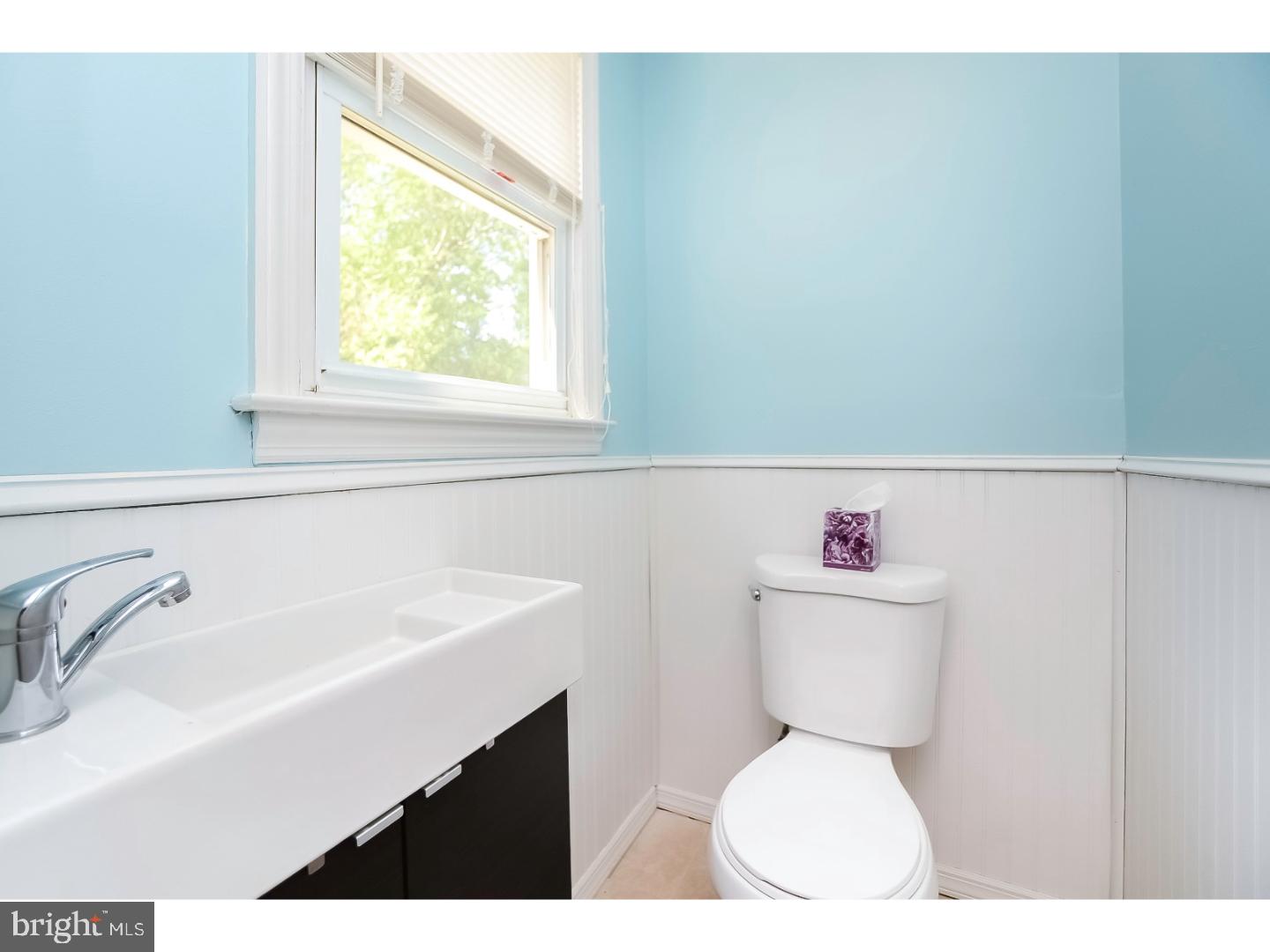 214 West Maple Avenue Lindenwold, NJ 08021 - Photo 9 of 21 Half Bath