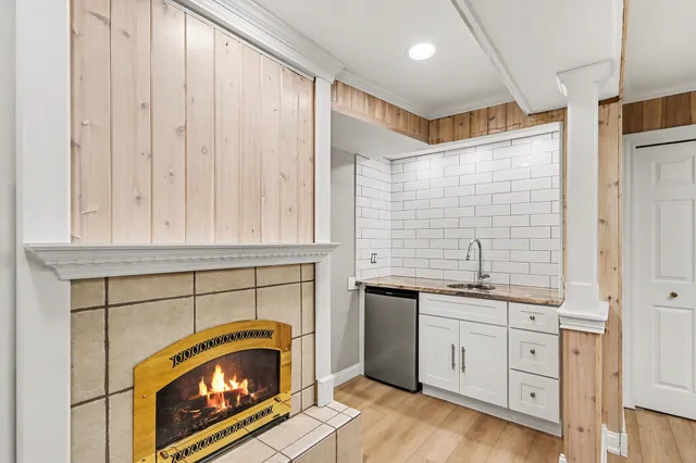 $475,000 | 7795 West St Andrews Circle, Portage, MI 49024