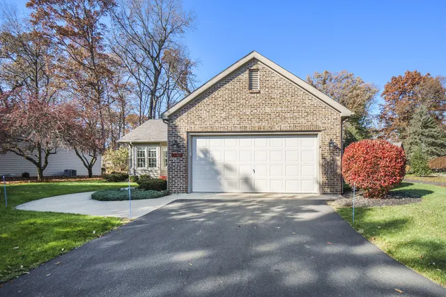 $475,000 | 7795 West St Andrews Circle, Portage, MI 49024