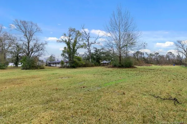 $498,500 | 3322 Westwood Road, Westlake, LA 70669