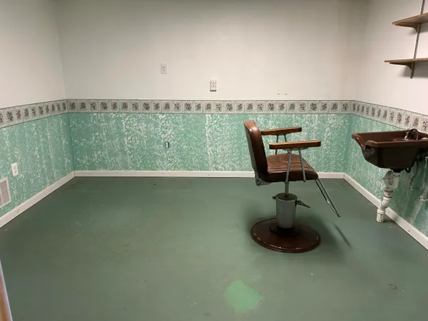 $240,000 | 59178 Nora Drive, Colon, MI 49040