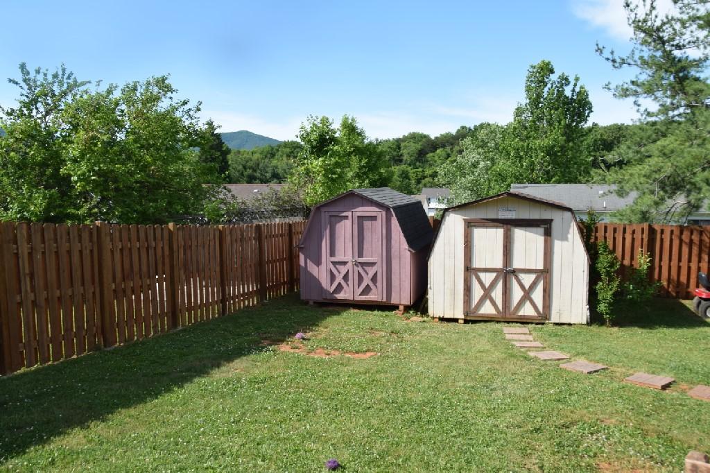 4317 Tellico Road Northwest Roanoke, VA 24017 - Photo 46 of 48 DSC_0019