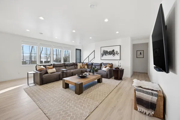 $2,395,000 | 16463 Sugar Island Road, Audubon, MN 56511