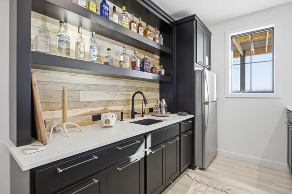 $2,500,000 | 16463 Sugar Island Road, Audubon, MN 56511