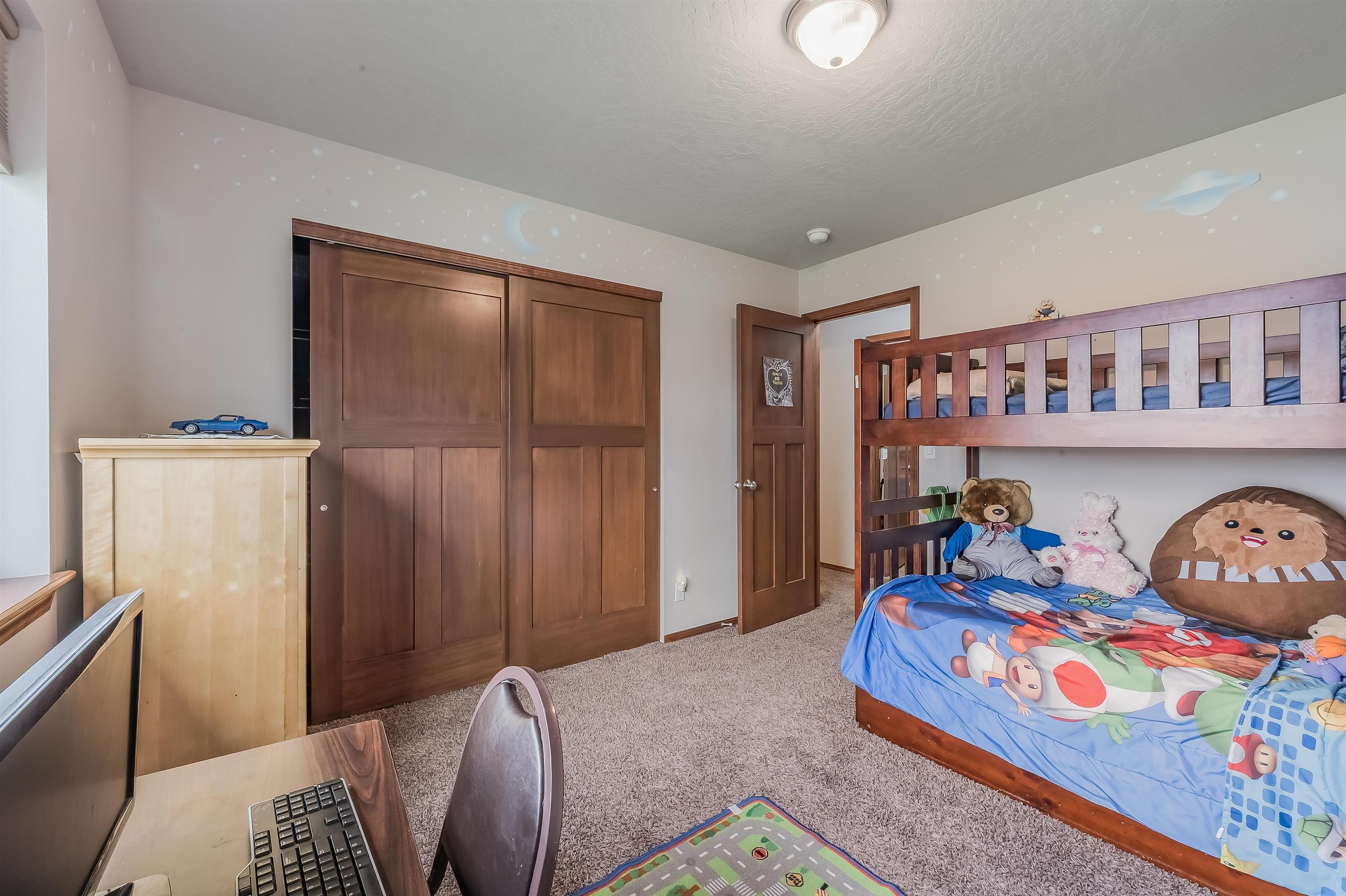 17915 East Daystar Road Spokane Valley, WA 99016 - Photo 27 of 49