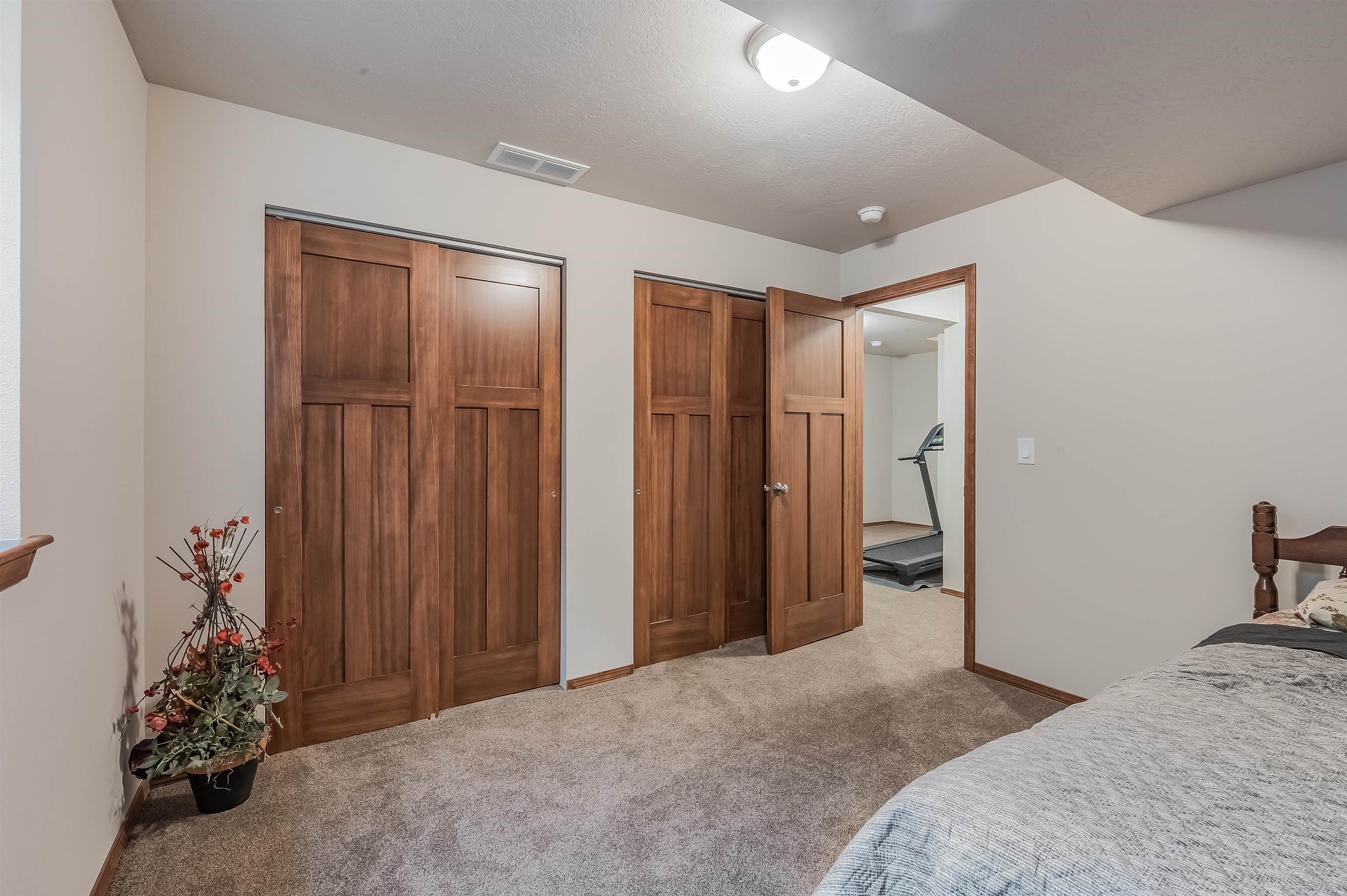 17915 East Daystar Road Spokane Valley, WA 99016 - Photo 31 of 49