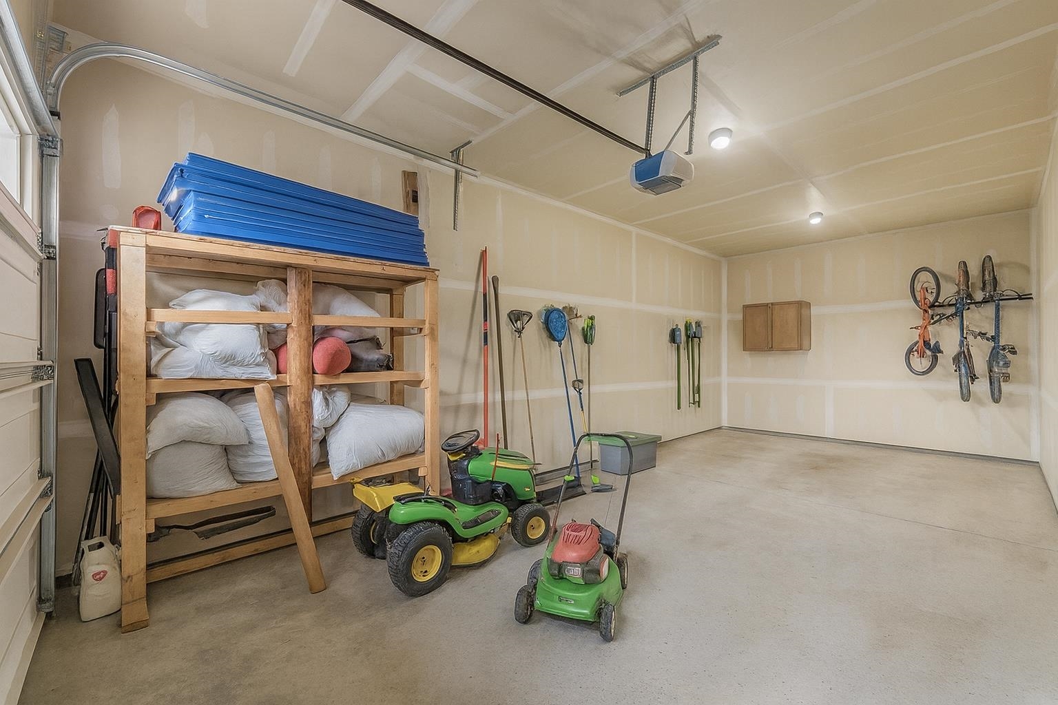 17915 East Daystar Road Spokane Valley, WA 99016 - Photo 38 of 49