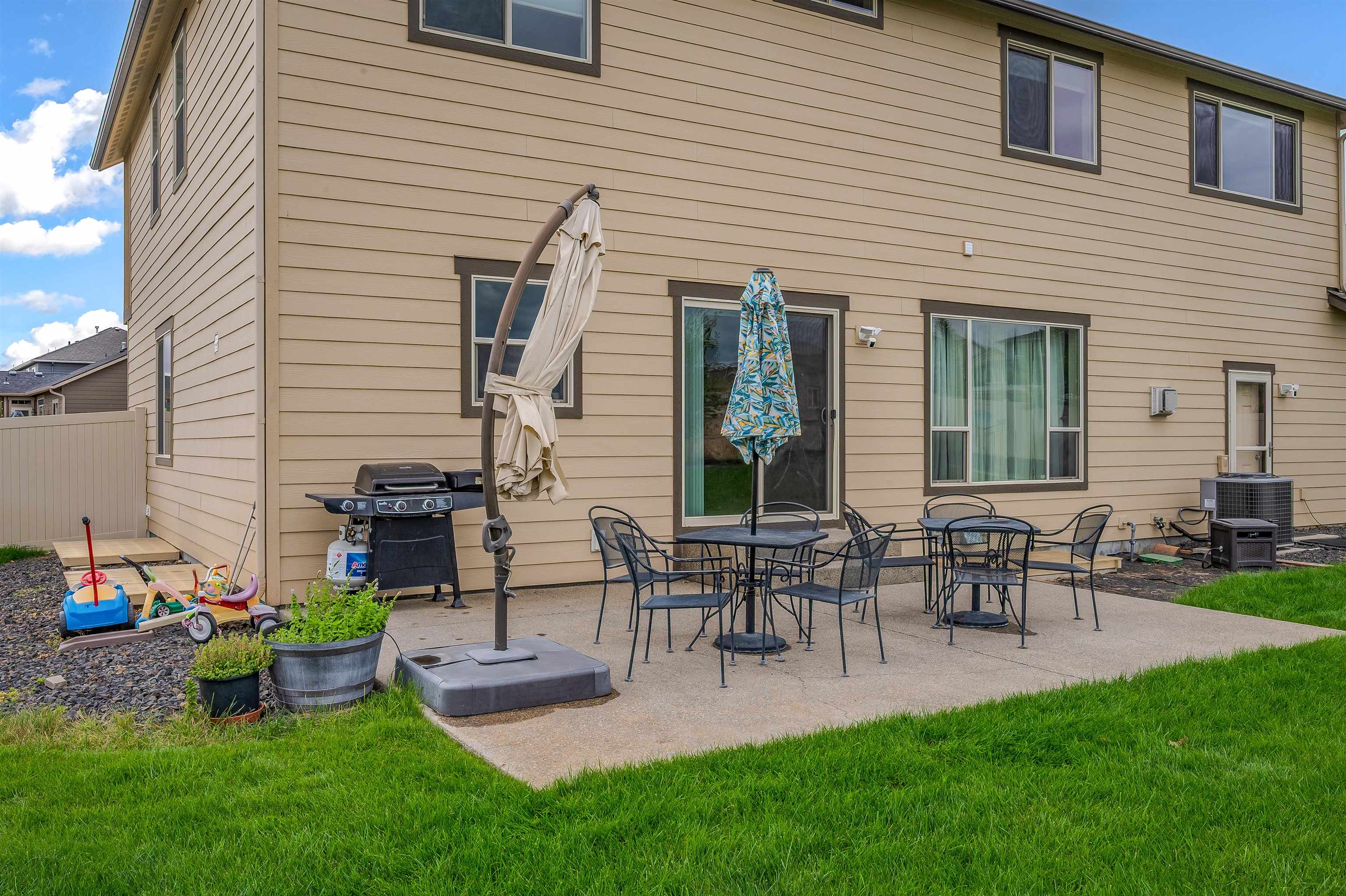 17915 East Daystar Road Spokane Valley, WA 99016 - Photo 46 of 49