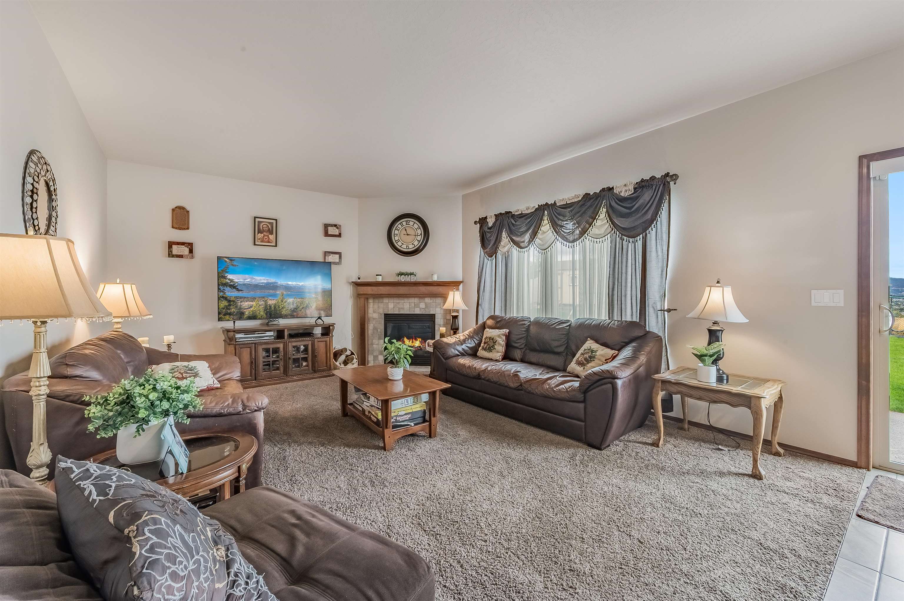 17915 East Daystar Road Spokane Valley, WA 99016 - Photo 9 of 49