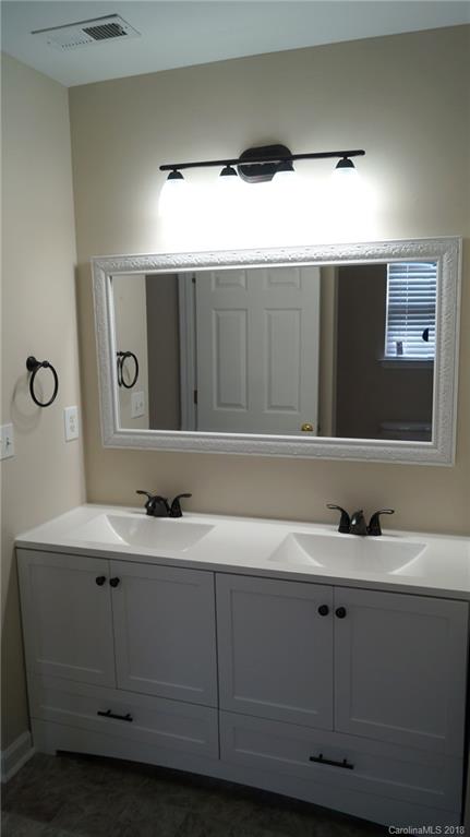 10237 Garrett Grigg Road Charlotte, NC 28262 - Photo 10 of 15 Gallery Image 10