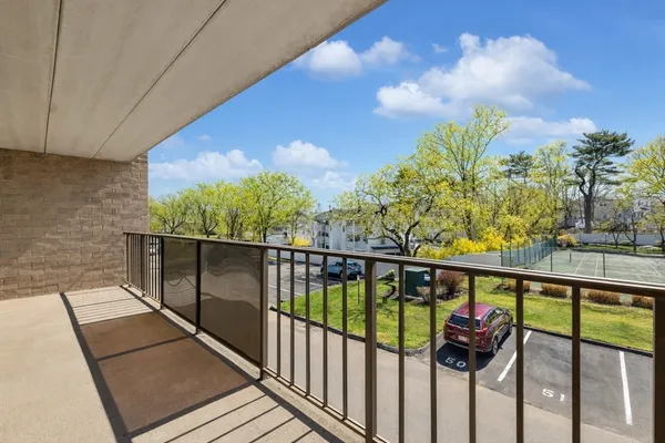 $450,000 | 175 Quincy Shore Drive, Unit B23, Quincy, MA 02171