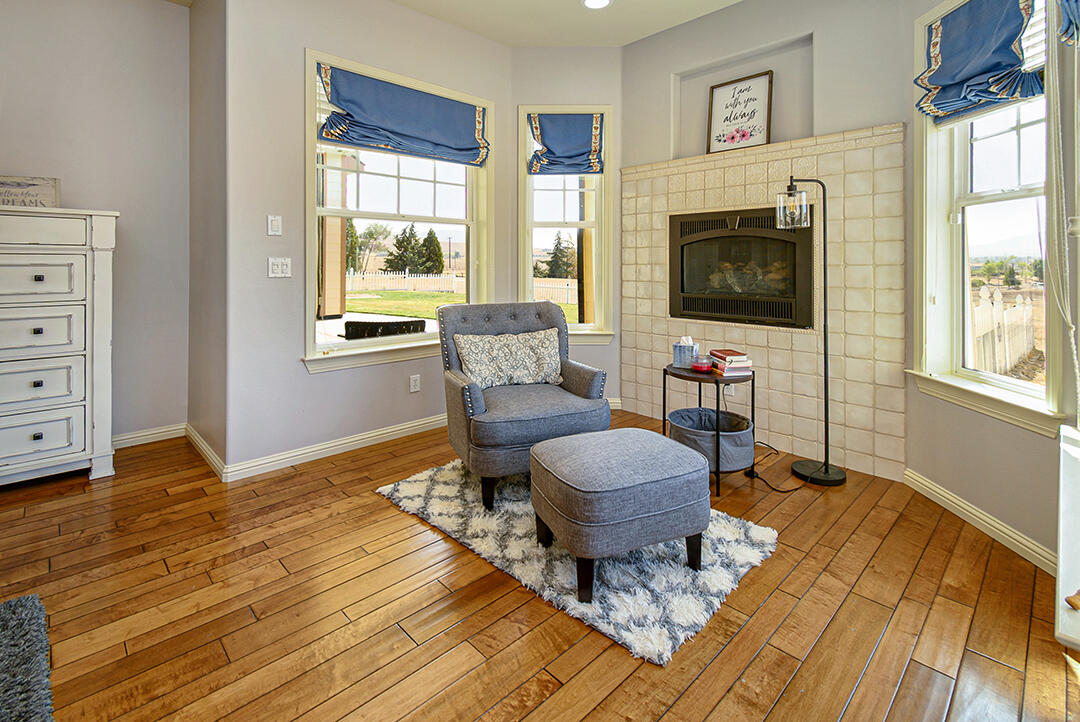 23658 Clover Spring Road Tehachapi, CA 93561 - Photo 13 of 60 dsc_2206-dsc_2207