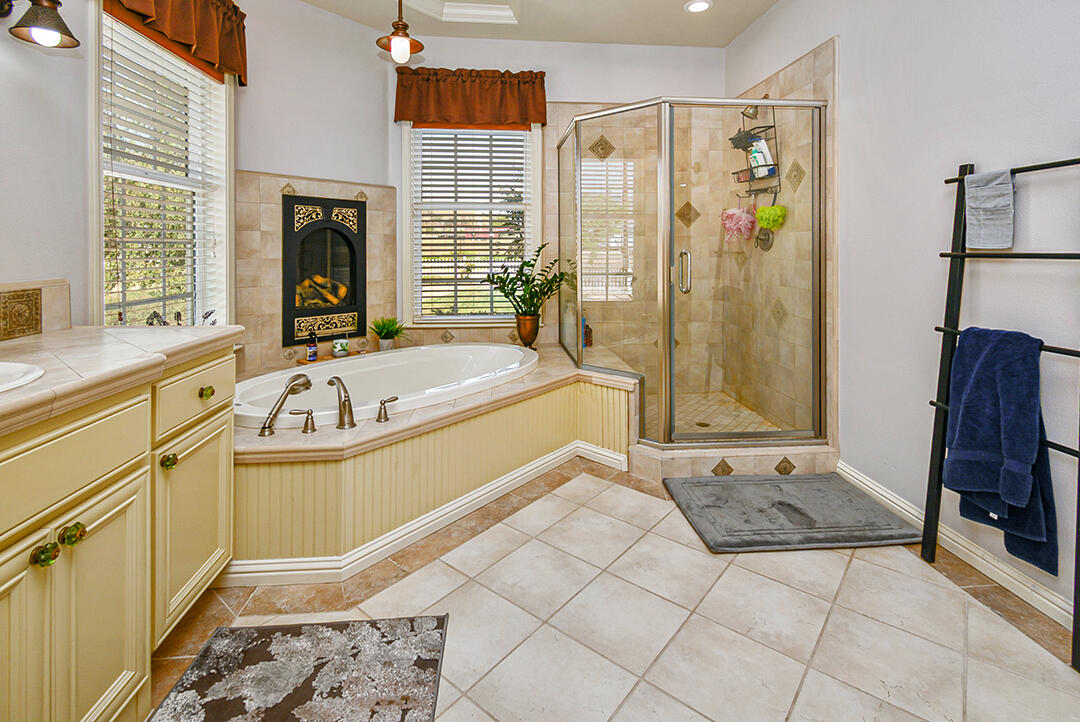 23658 Clover Spring Road Tehachapi, CA 93561 - Photo 17 of 60 dsc_2227-dsc_2229