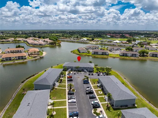 $175,000 | 12274 Southwest Egret Circle, Unit 2805, Lake Suzy, FL 34269