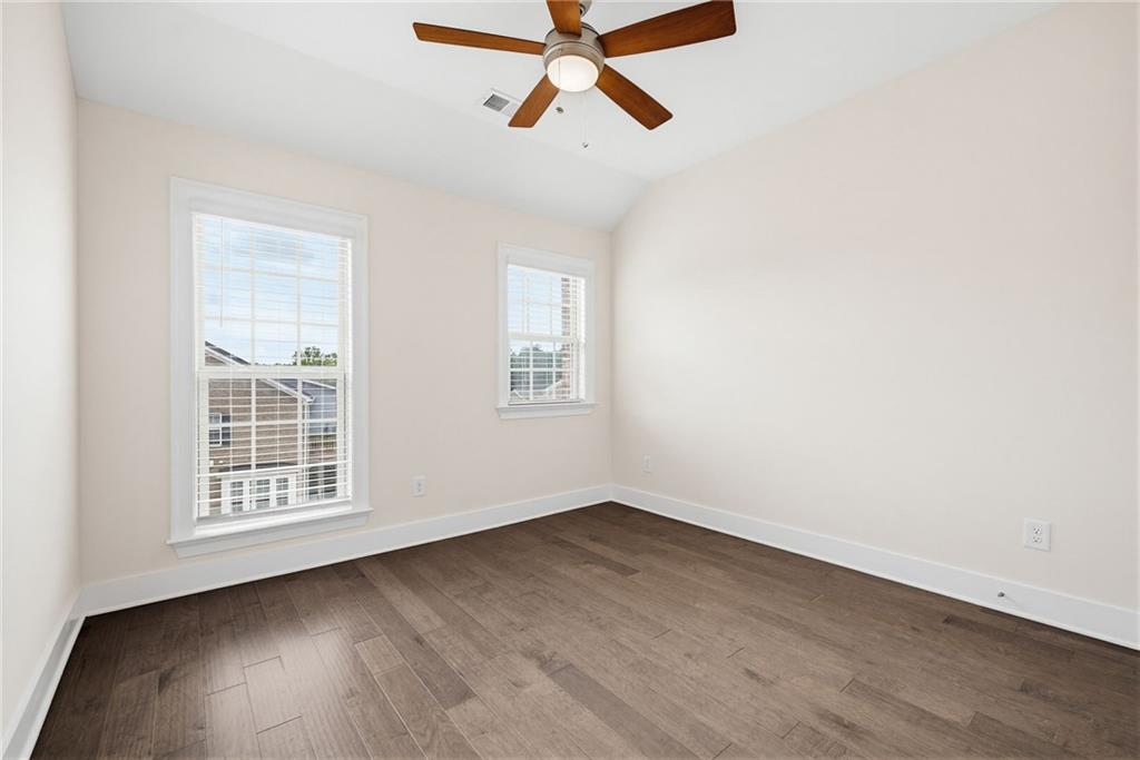 2059 Falls Park Way Decatur, GA 30033 - Photo 26 of 37