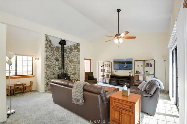 $525,000 | 1880 Blackbird Road, Wrightwood, CA 92397