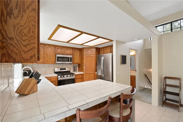 $525,000 | 1880 Blackbird Road, Wrightwood, CA 92397