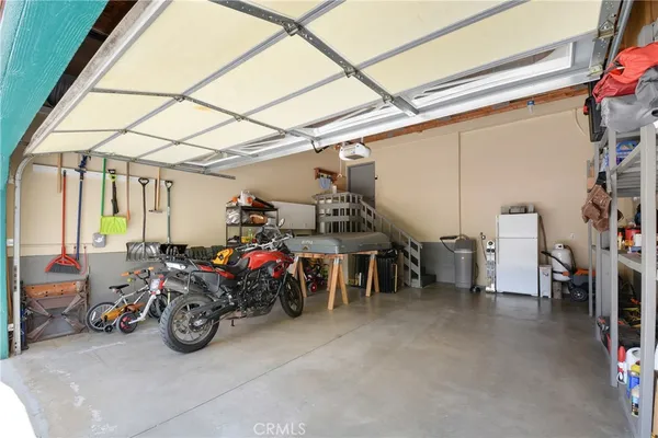 $525,000 | 1880 Blackbird Road, Wrightwood, CA 92397