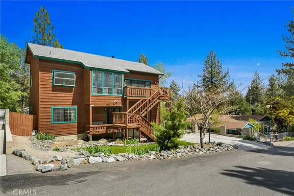 $525,000 | 1880 Blackbird Road, Wrightwood, CA 92397