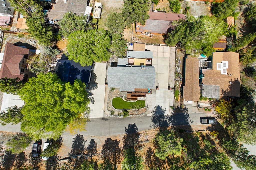 1880 Blackbird Road Wrightwood, CA 92397 - Photo 32 of 42
