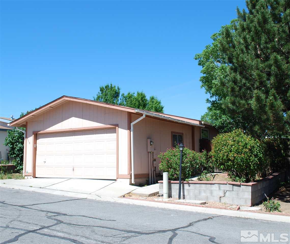 2750 Snapdragon Way Reno, NV 89512 - Photo 2 of 15 a house with a outdoor space