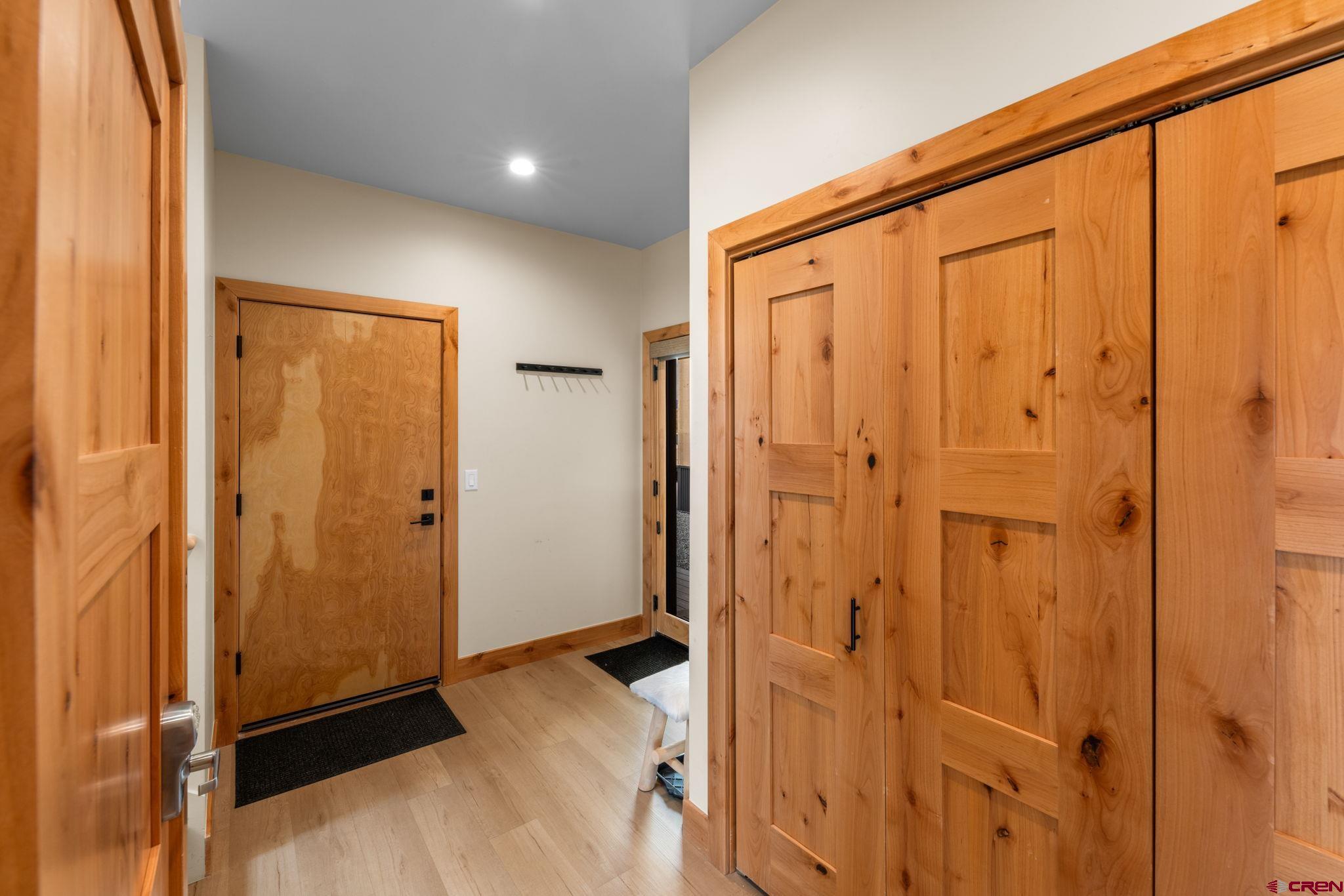 101 Elk Valley Road, Unit D Crested Butte, CO 81224 - Photo 9 of 37 a bathroom with a shower and a tub