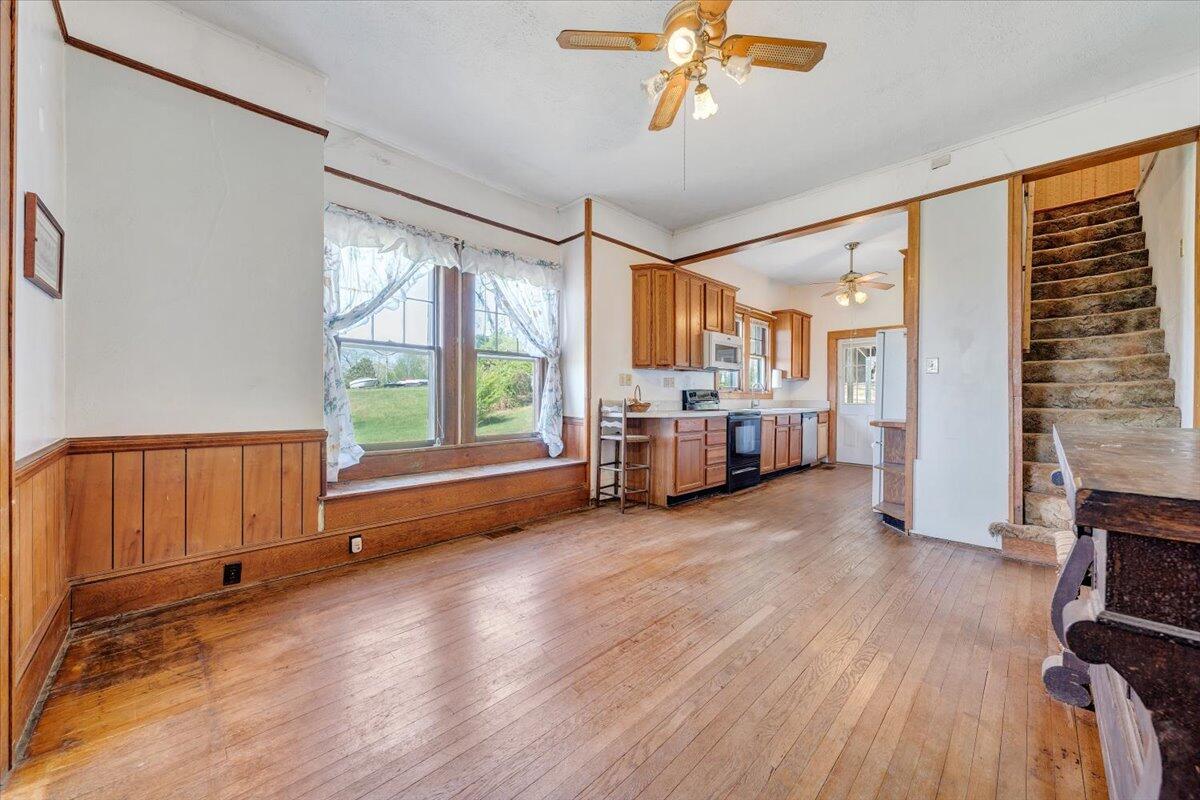 12173 Moneta Road Moneta, VA 24121 - Photo 17 of 86 15-MIB00585