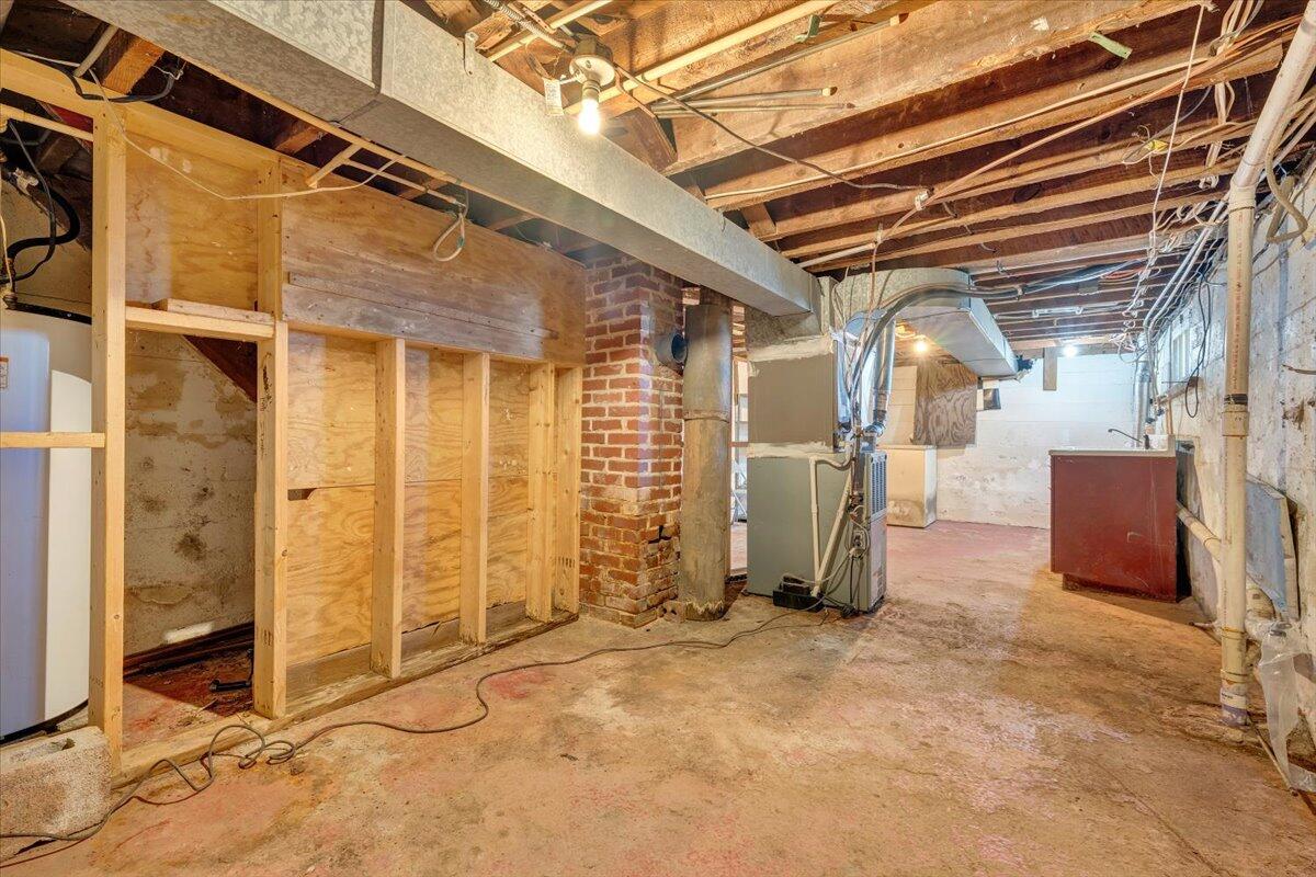 12173 Moneta Road Moneta, VA 24121 - Photo 48 of 86 46-MIB00684