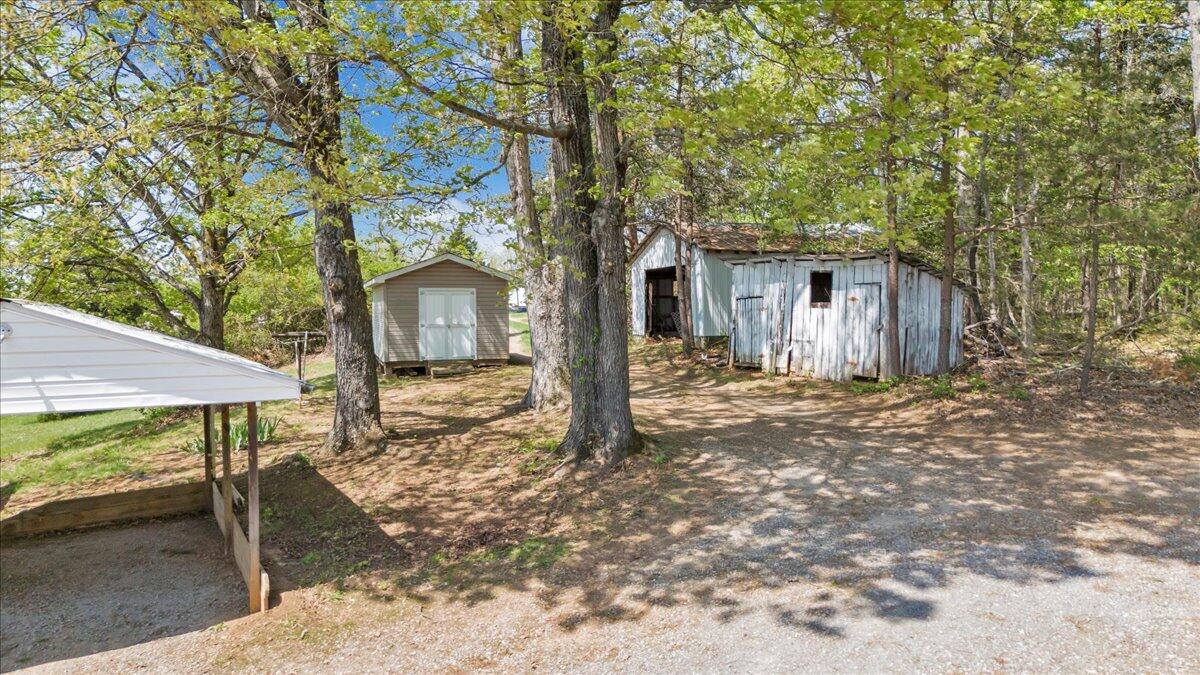 12173 Moneta Road Moneta, VA 24121 - Photo 61 of 86 59-DJI_20250418121740_0117_D