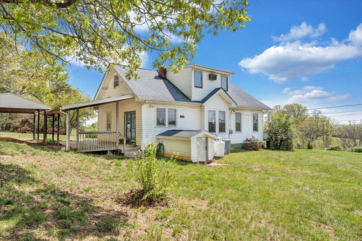 12173 Moneta Road Moneta, VA 24121 - Photo 65 of 86 67-MIB00744