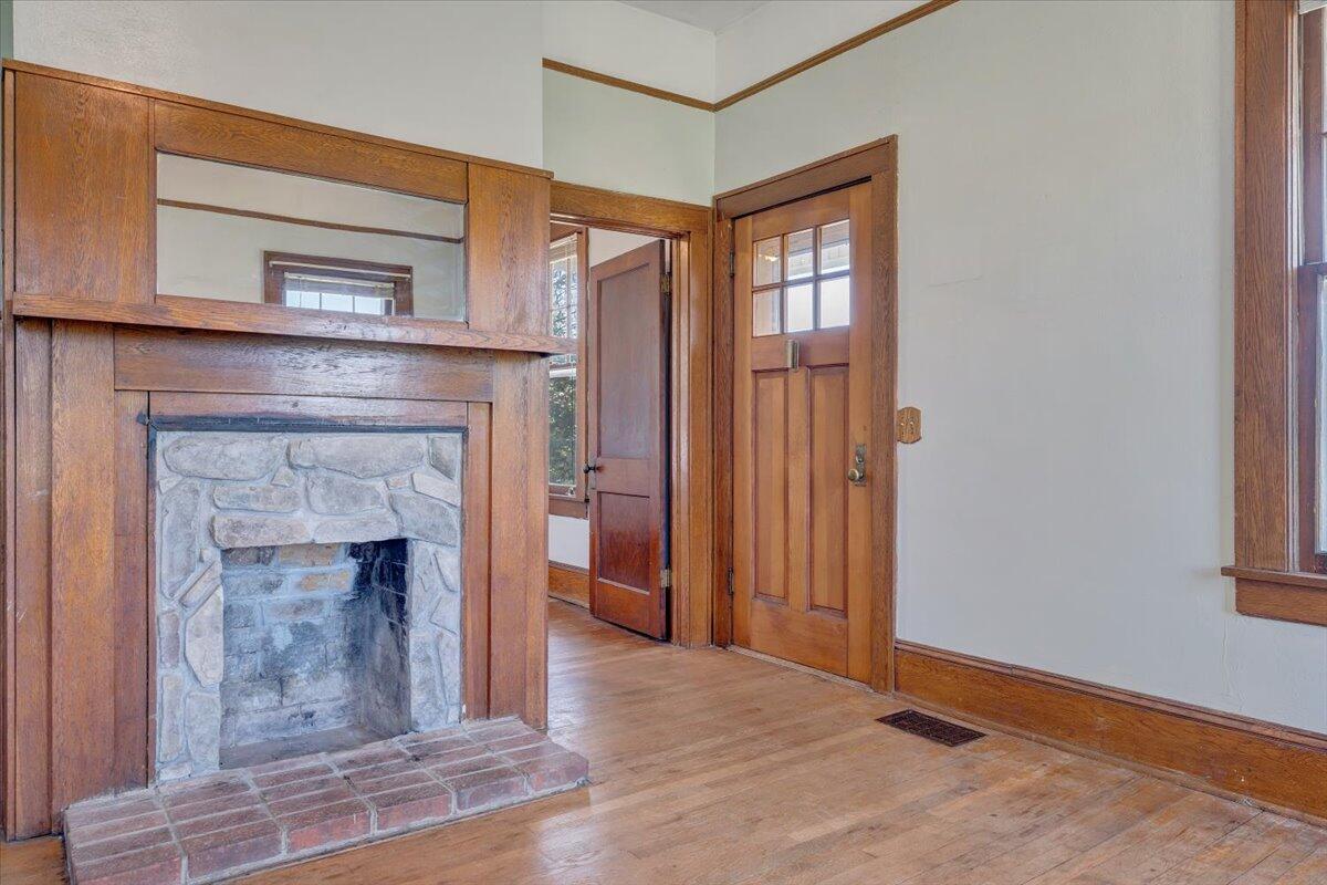 12173 Moneta Road Moneta, VA 24121 - Photo 7 of 86 05-MIB00549