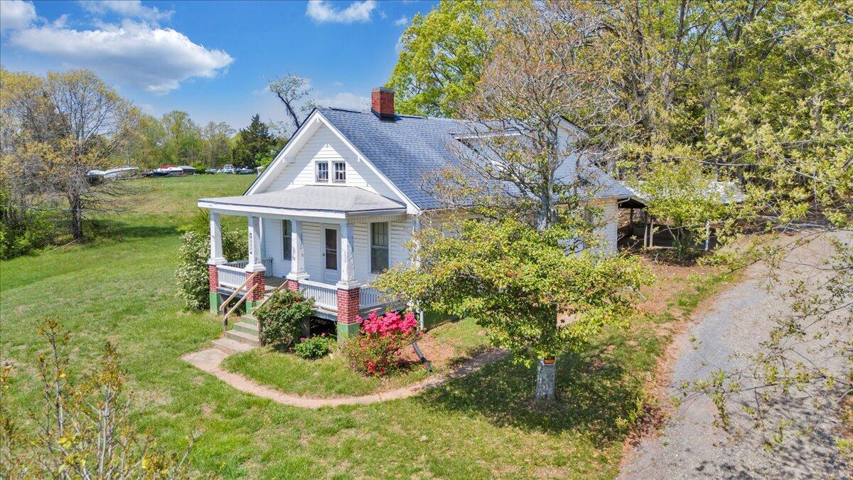 12173 Moneta Road Moneta, VA 24121 - Photo 73 of 86 75-DJI_20250418121355_0101_D