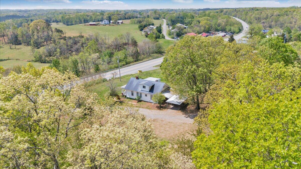 12173 Moneta Road Moneta, VA 24121 - Photo 79 of 86 81-DJI_20250418121921_0121_D